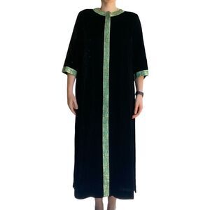 VTG 1960s B. Cohen Lord & Taylor Black Velvet Kaftan Gold Green Trim Hostess Gow